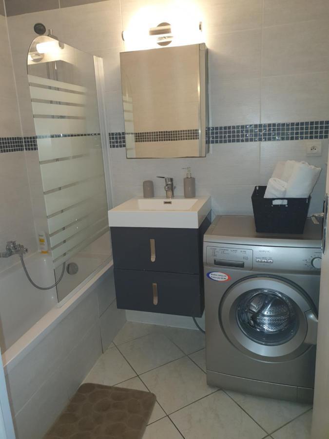 Apartament Apart 5 Personnes, 1Min Gare D'Annemasse, Geneve 5Km Zewnętrze zdjęcie