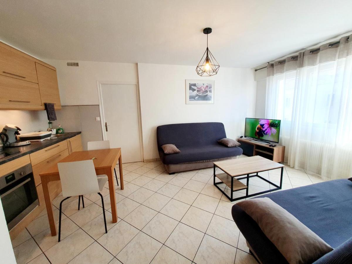 Apartament Apart 5 Personnes, 1Min Gare D'Annemasse, Geneve 5Km Zewnętrze zdjęcie